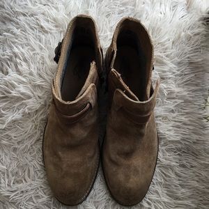 Levi's Suede Booties